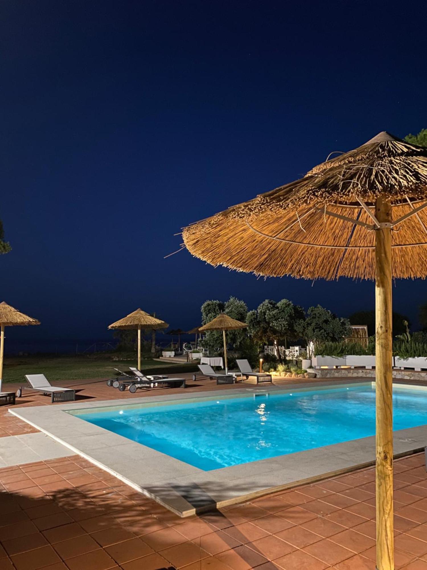 Hotel Mare Pineta Санта-Маргерита-ди-Пула Экстерьер фото